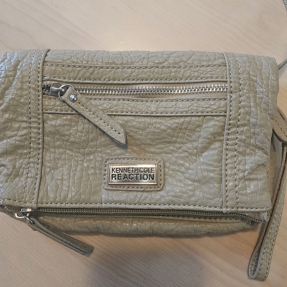 Kennethcole Reaction Purse - Picture 1 of 3
